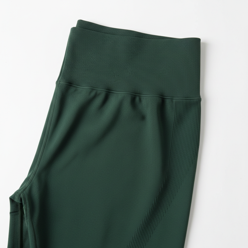Seamless fabric detail