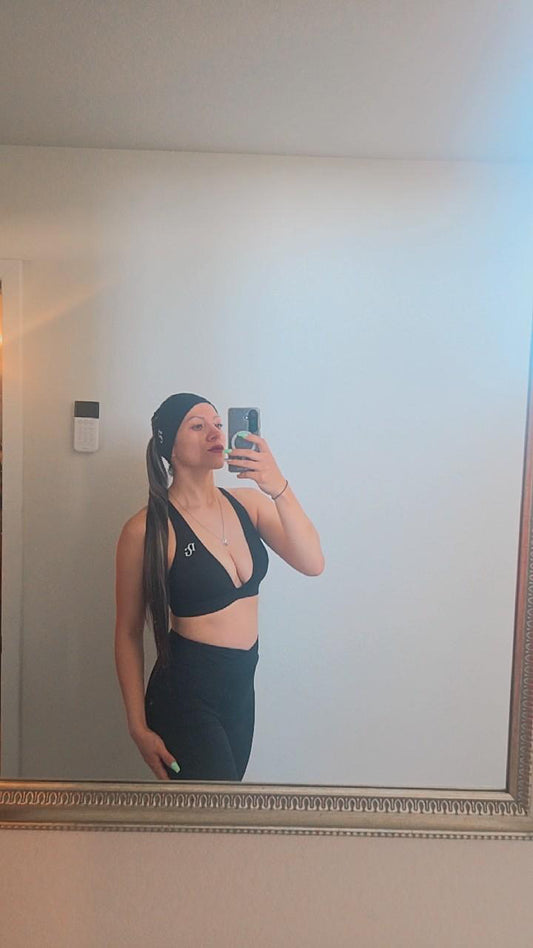 Black LuxeMove Set and DG headband